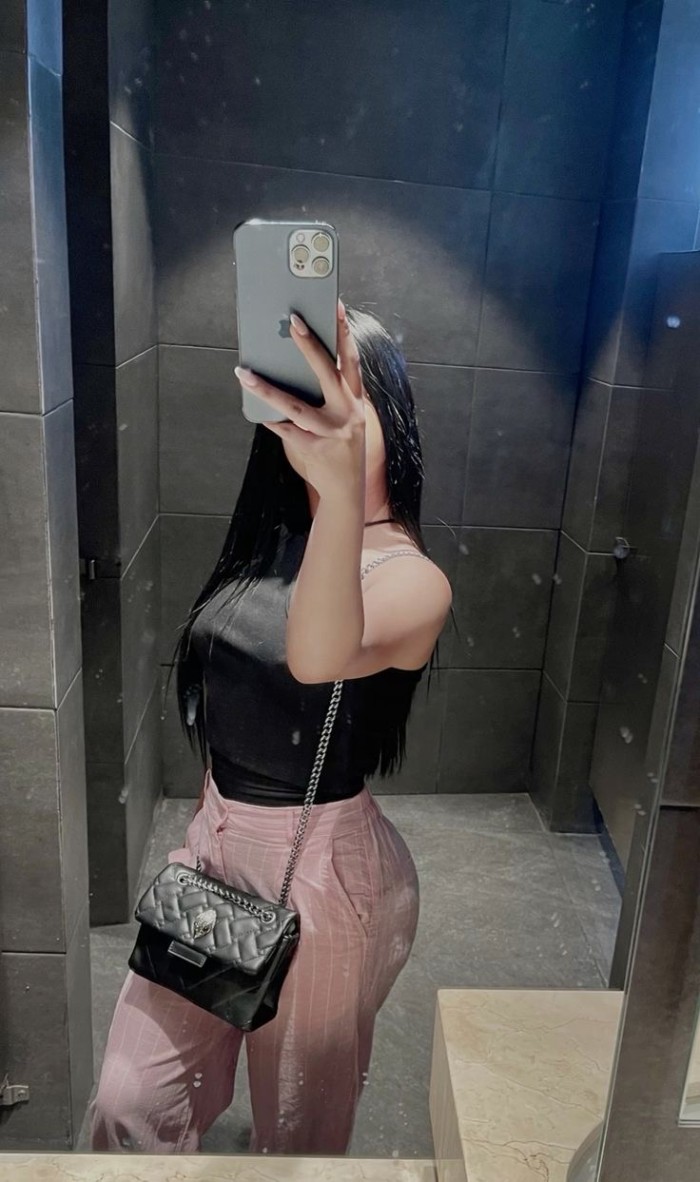 613348260 | MIA | Escort