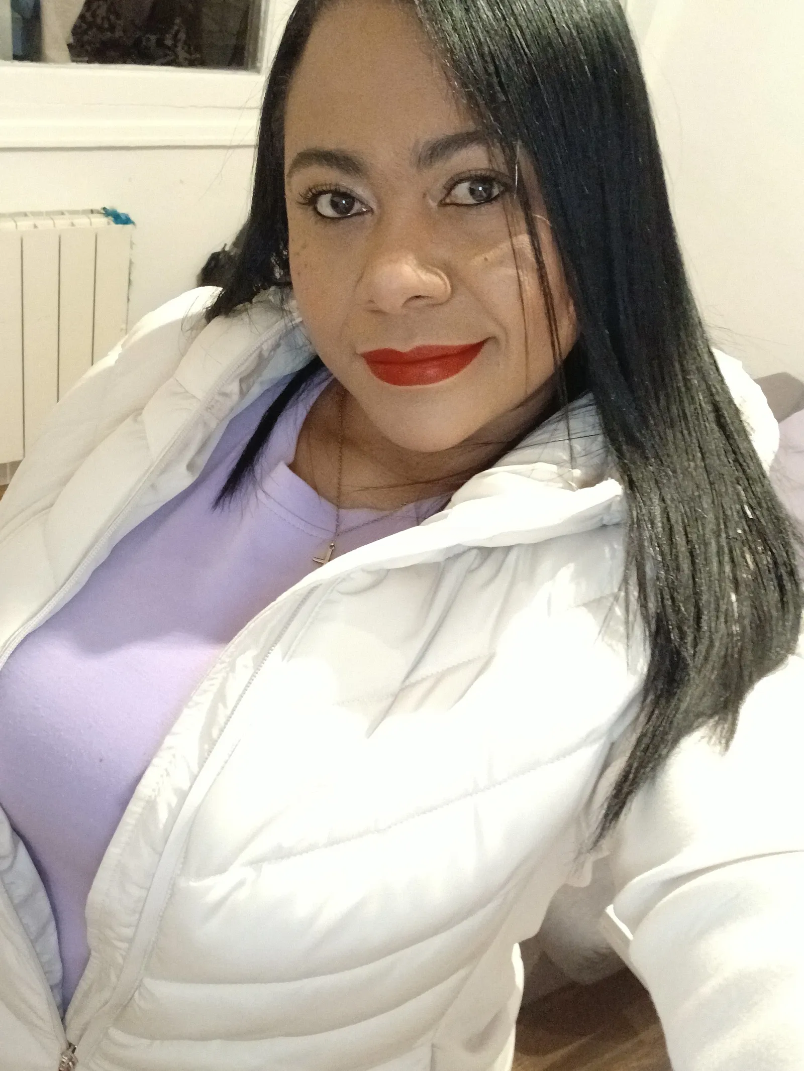 602429566 | ANYELA | Puta