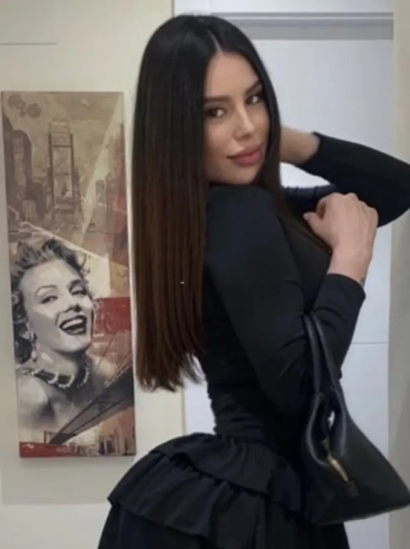 643265593 | VICTORIA | Puta