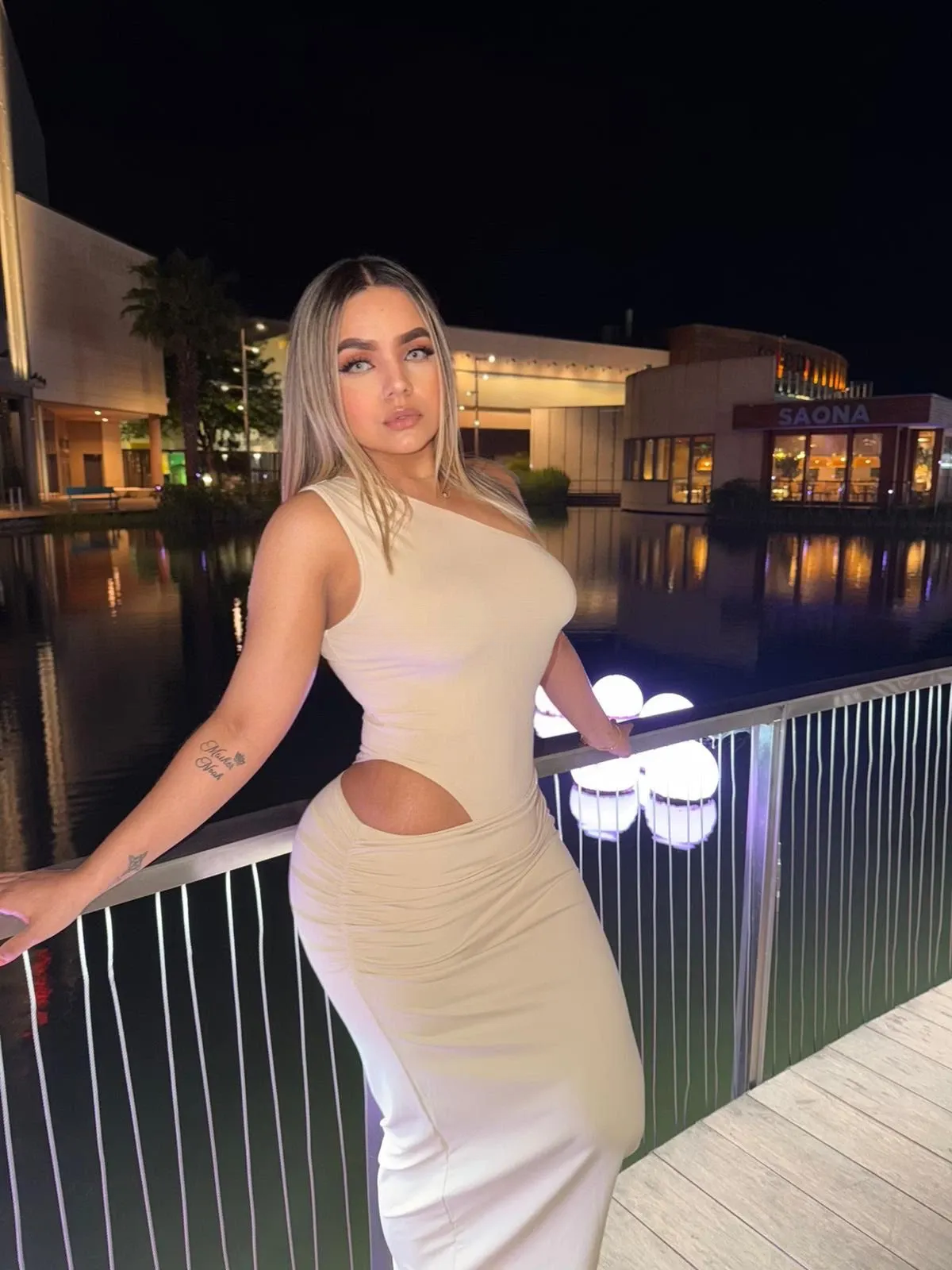666599166 | AMARA | Escort