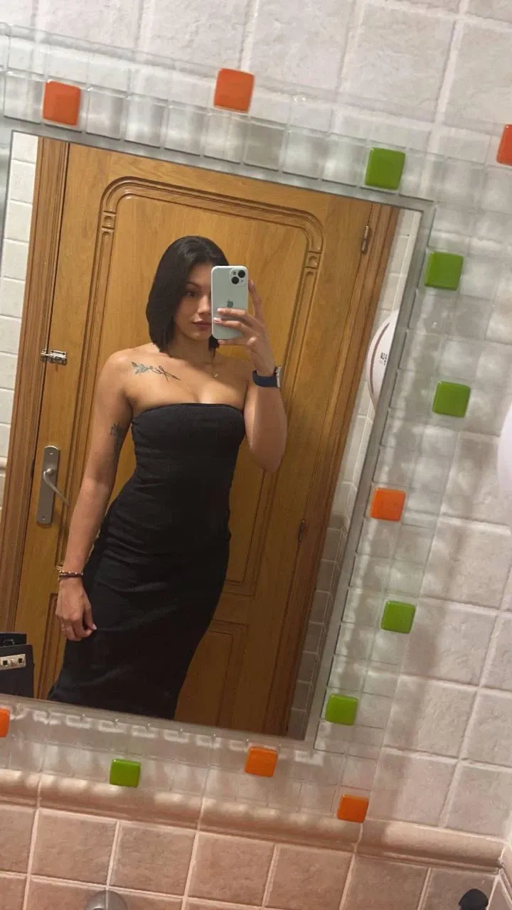 632615387 | VICTORIA | Escort