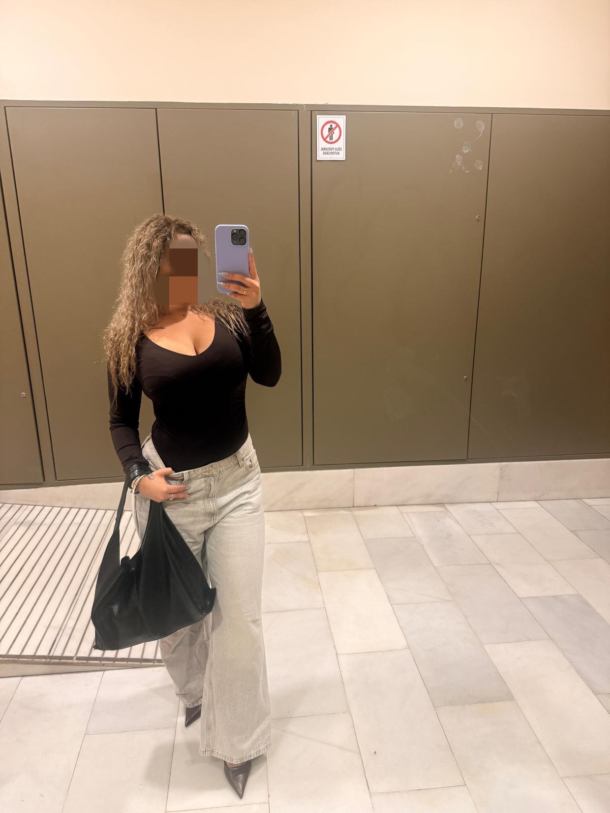 641822508 | ANAHI | Escort