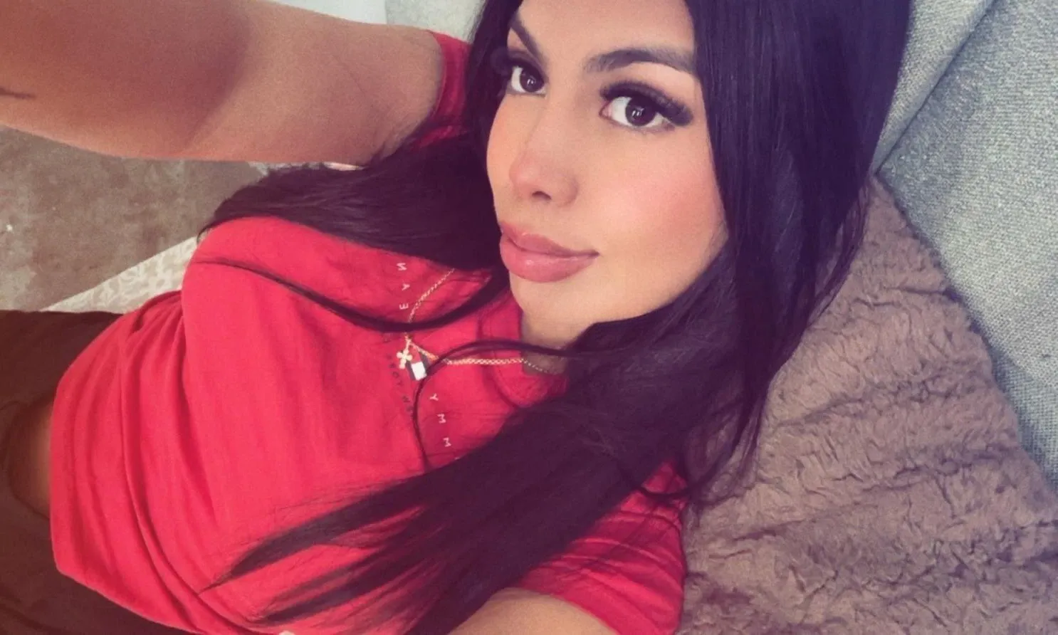 631029391 | BRENDA | Escort