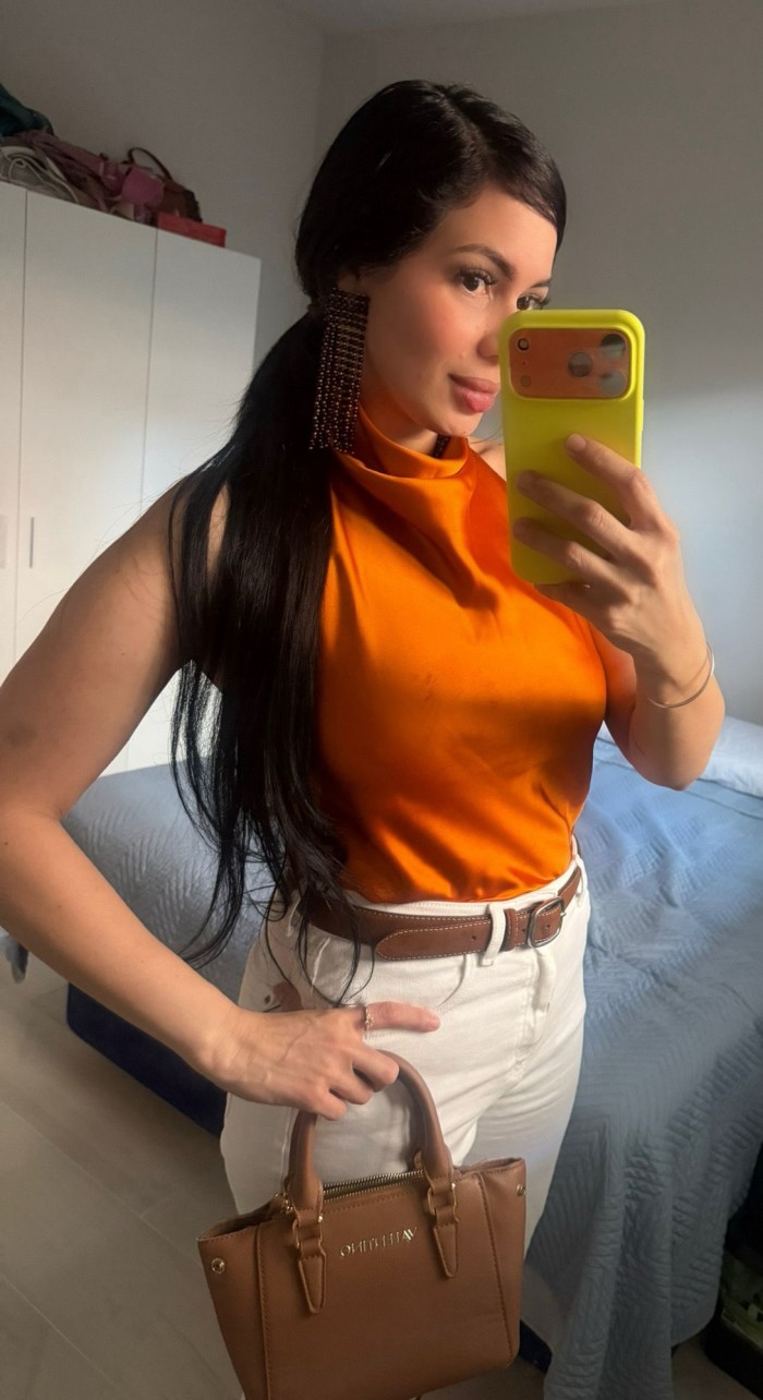 742055361 | ANGELES | Chica