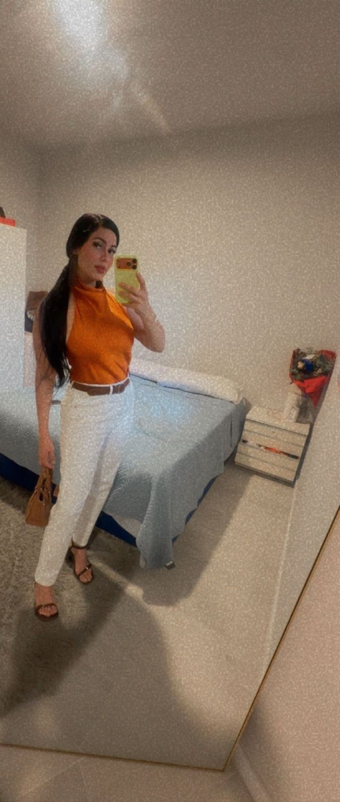 742055361 | ANGELES | Chica