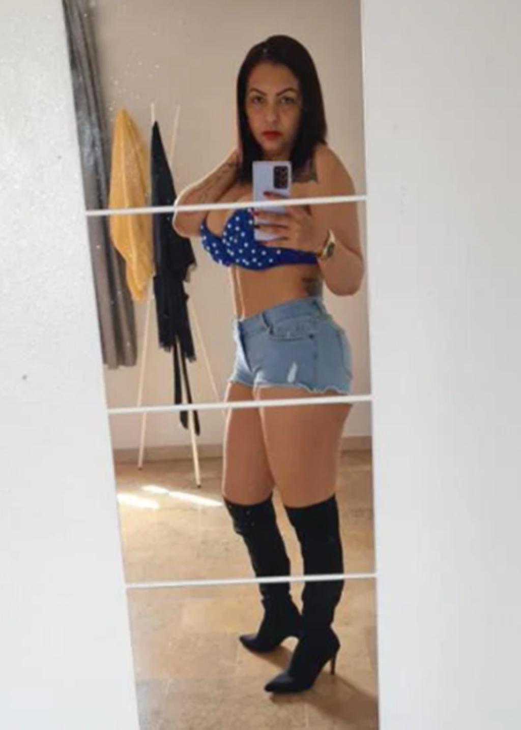 Chica en Pamplona - 642765014