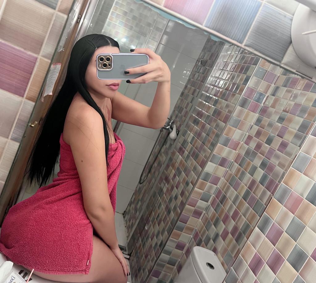 Escort en Vitoria - 664587834