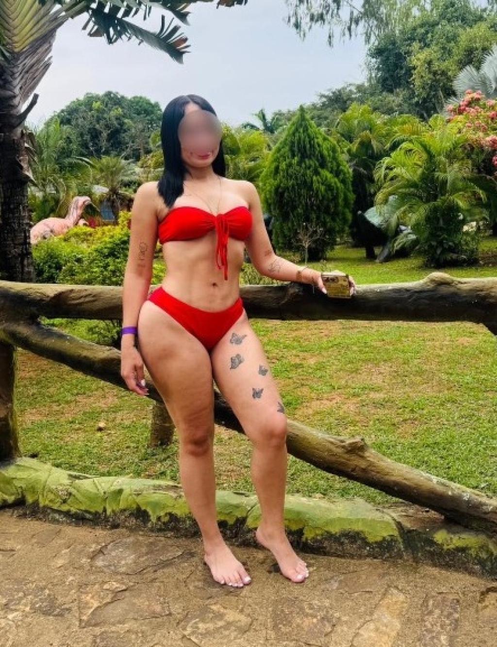 Chica en Tenerife - 633584157