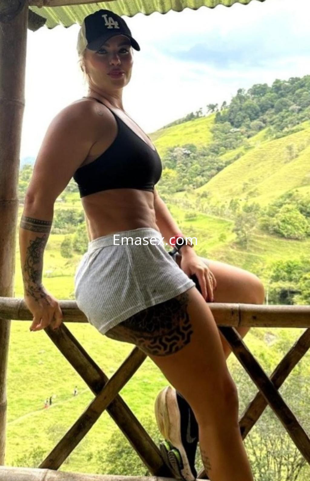 Escort en Irún - 695343309