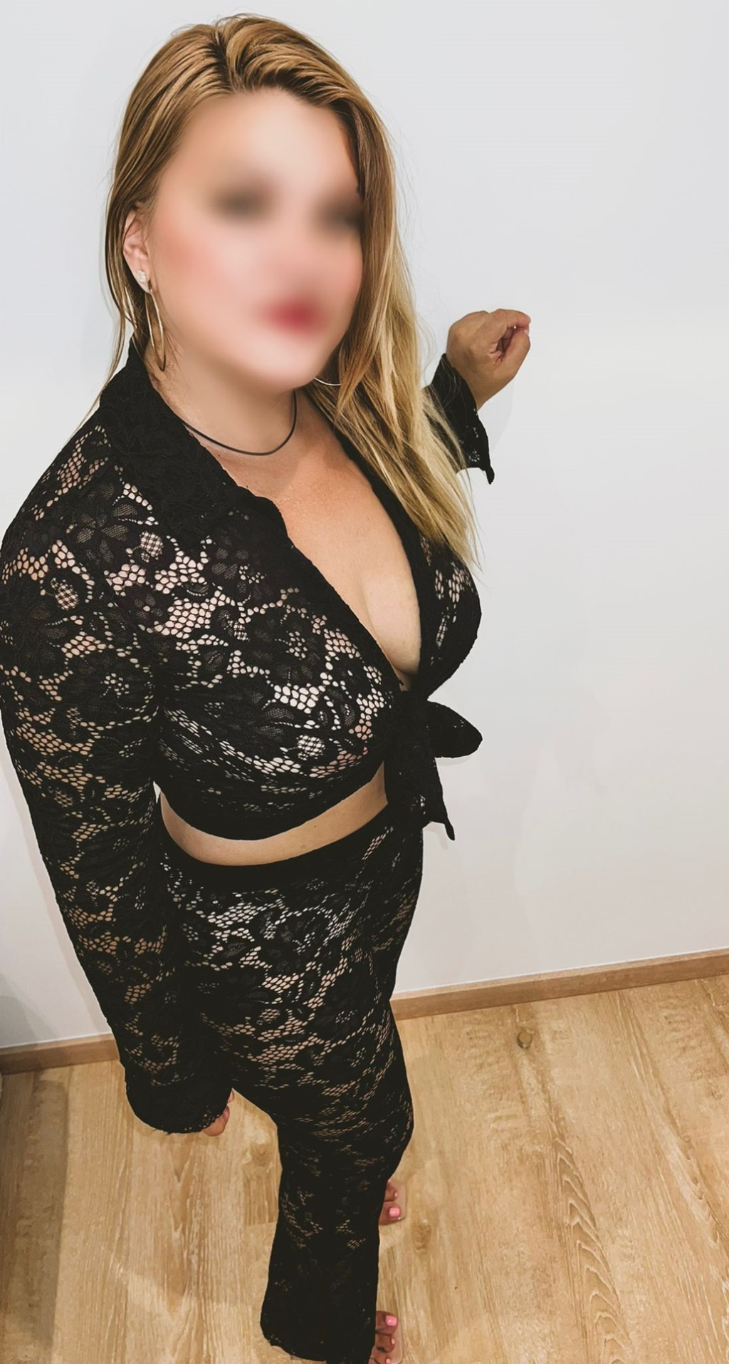  ANA