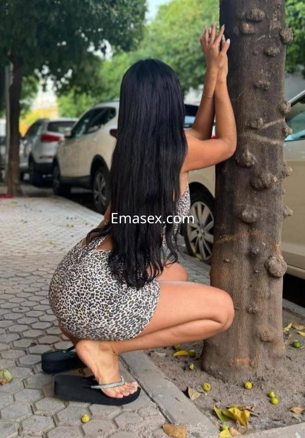 Puta en Sevilla - 667575803