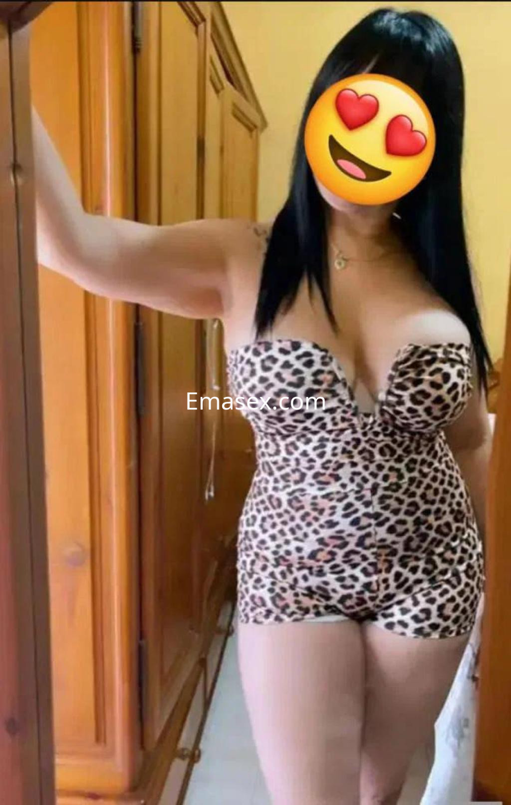 Puta en Granada - 743051677