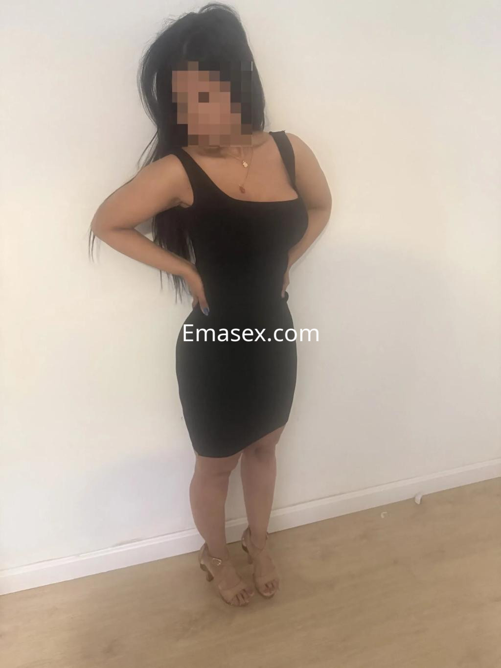 Sofía, 33 años, en Zaragoza