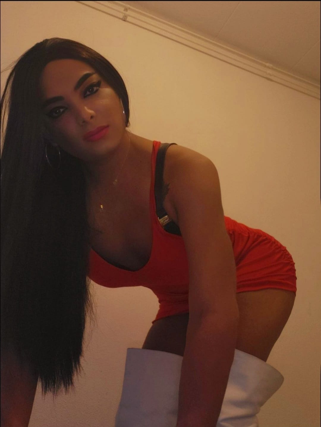 641176551|SOFIA|Transexual