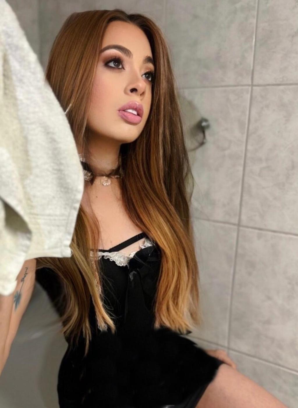 DANIELA
