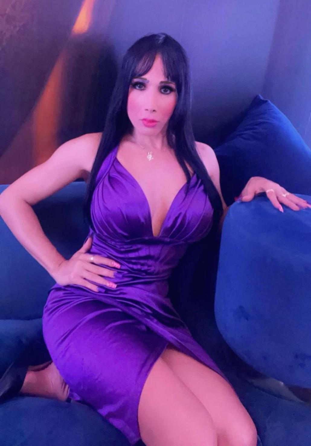 633126521|DUBRASKA|Transexual