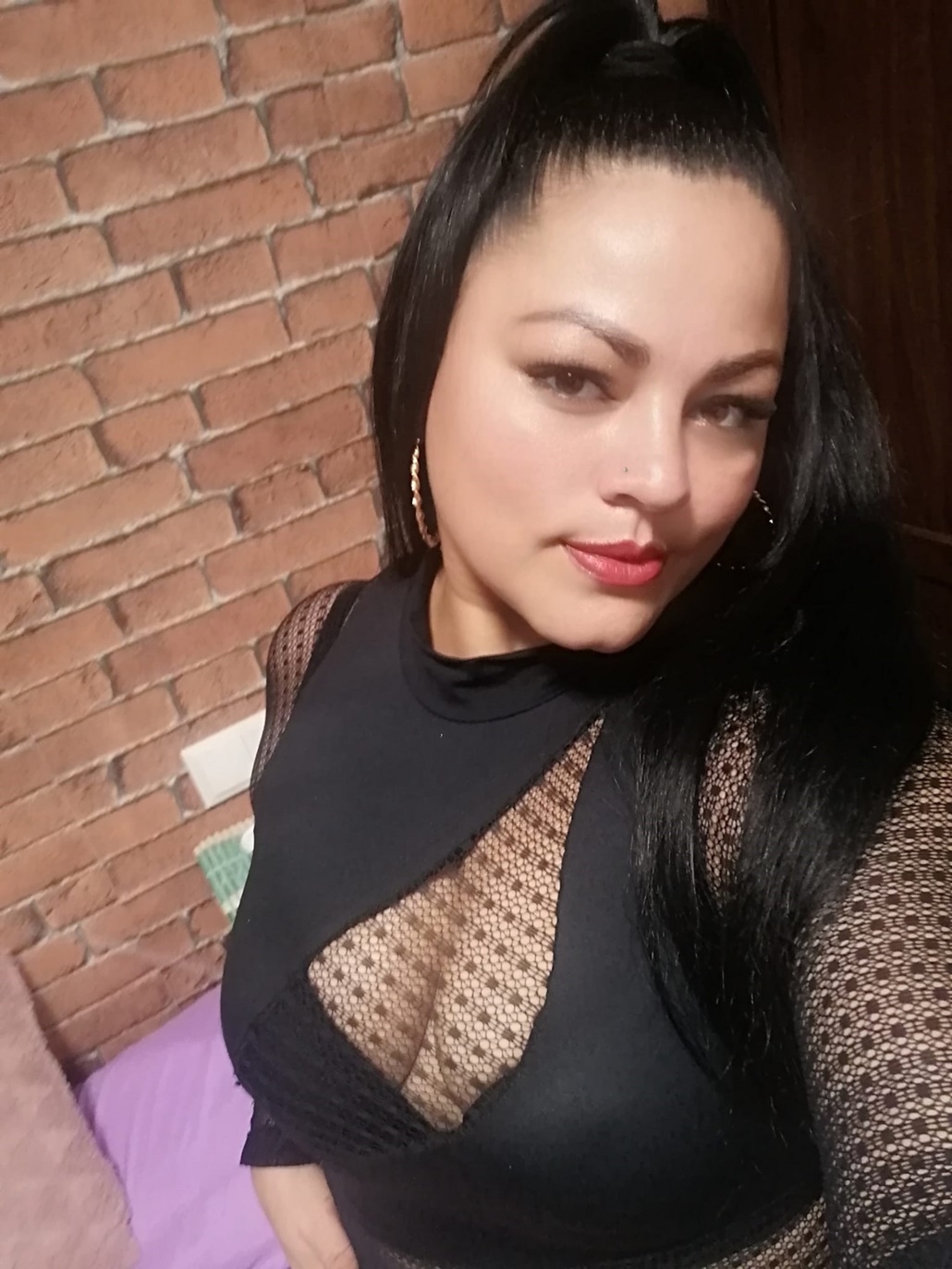 642679098 | CRISTAL | Chica