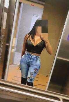 641026896