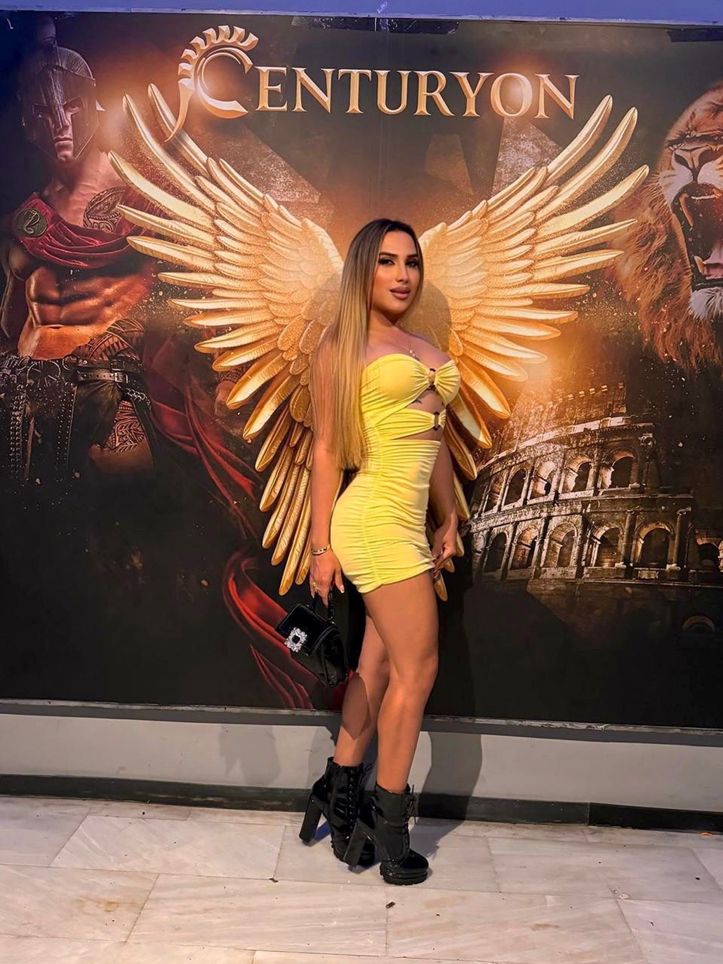 634959328|MARIANGEL|Travesti