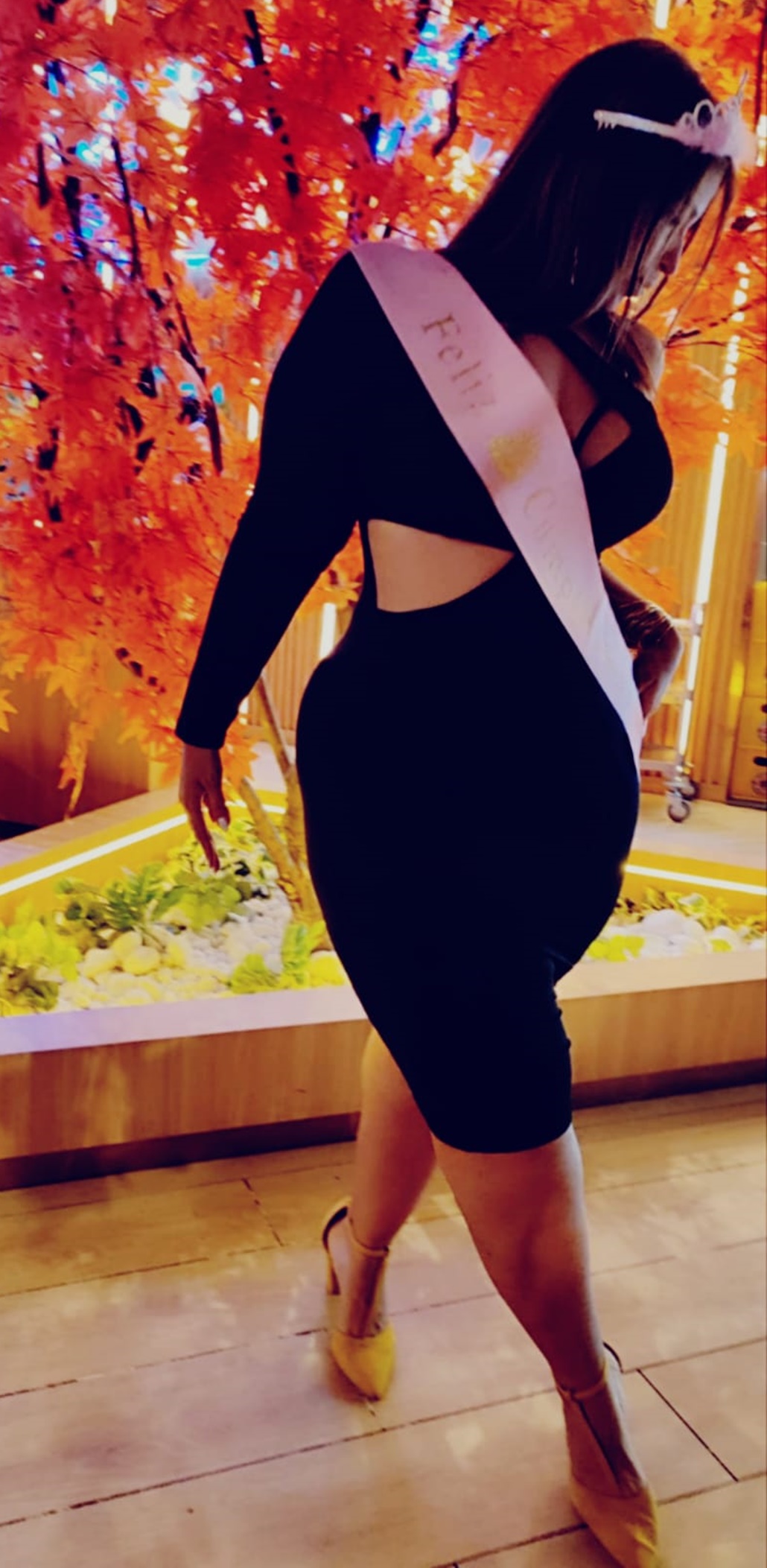 662122345|MIA|Chica