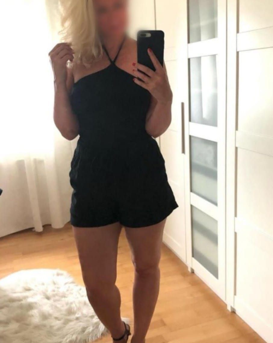 659406180|TANIA|Chica