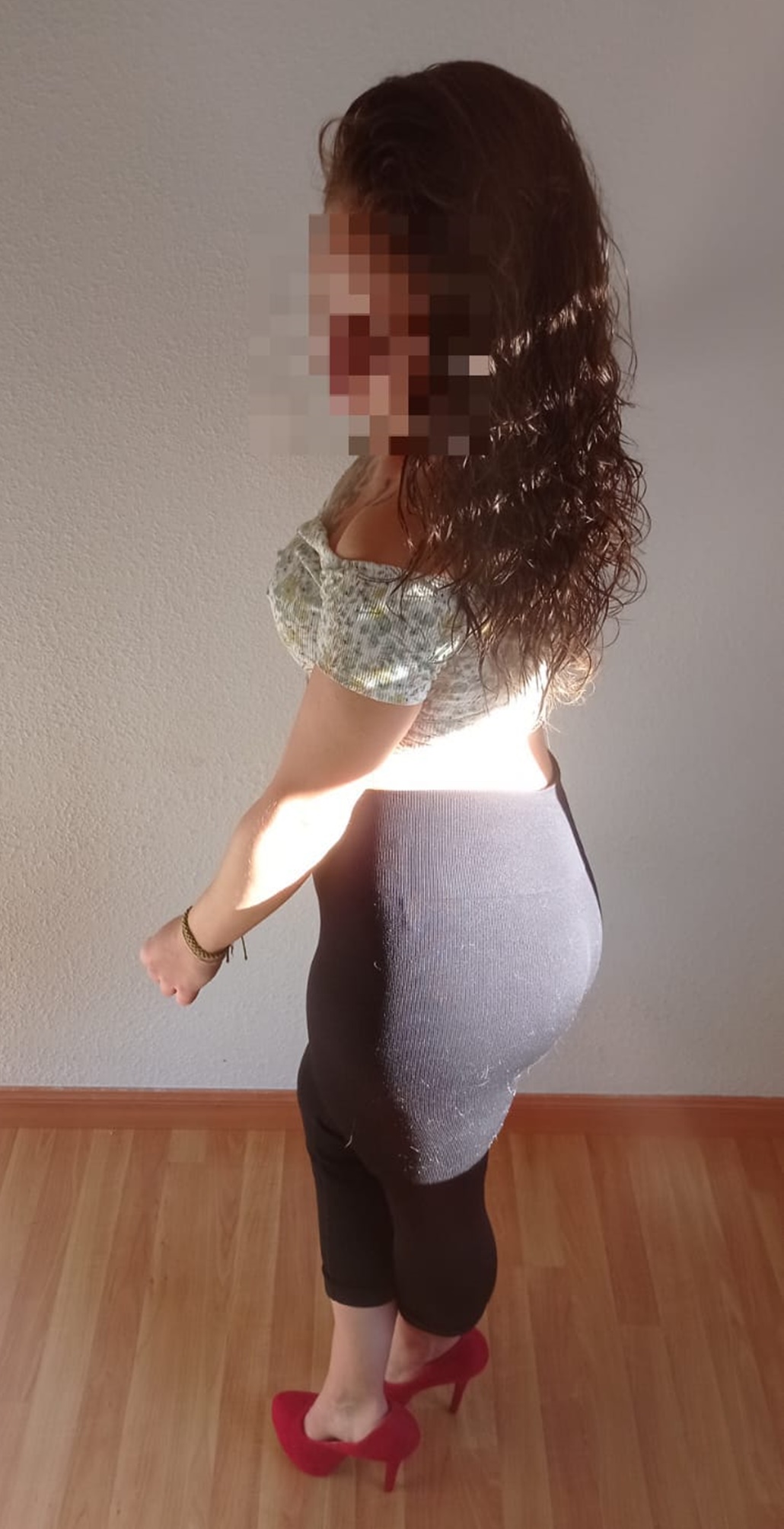 641259323|LAIA|Chica