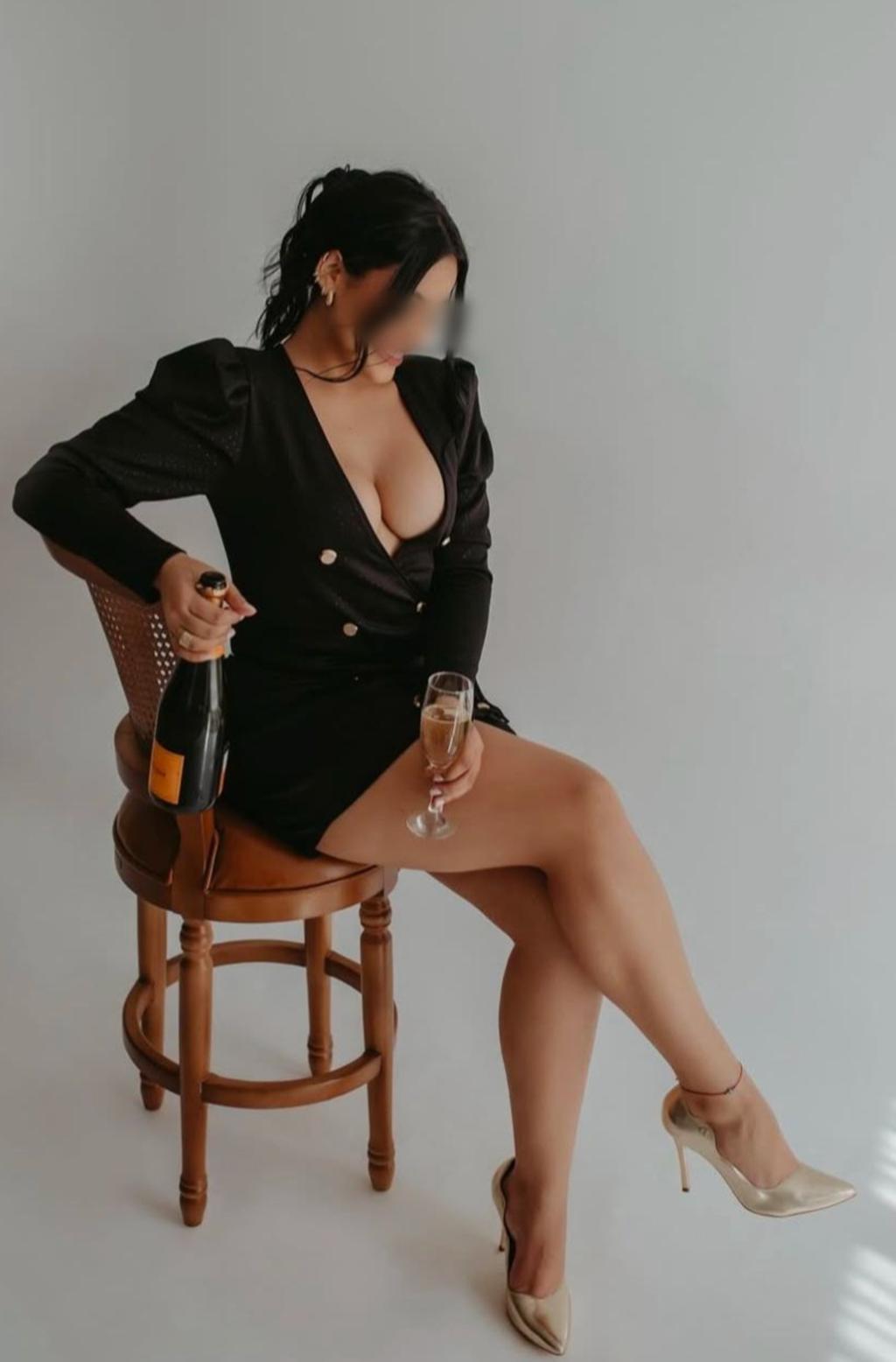  ALEXANDRA