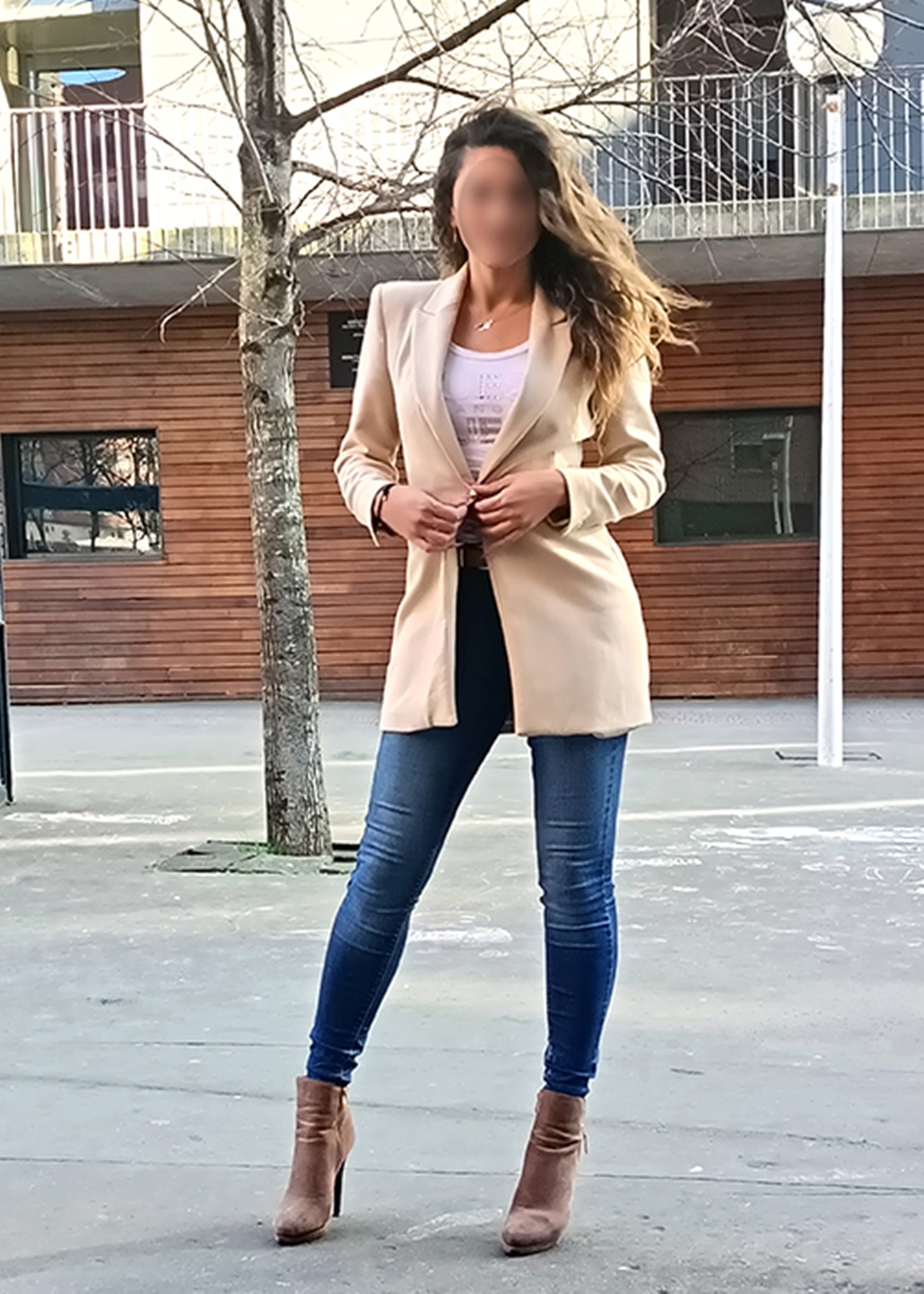gallery-photo