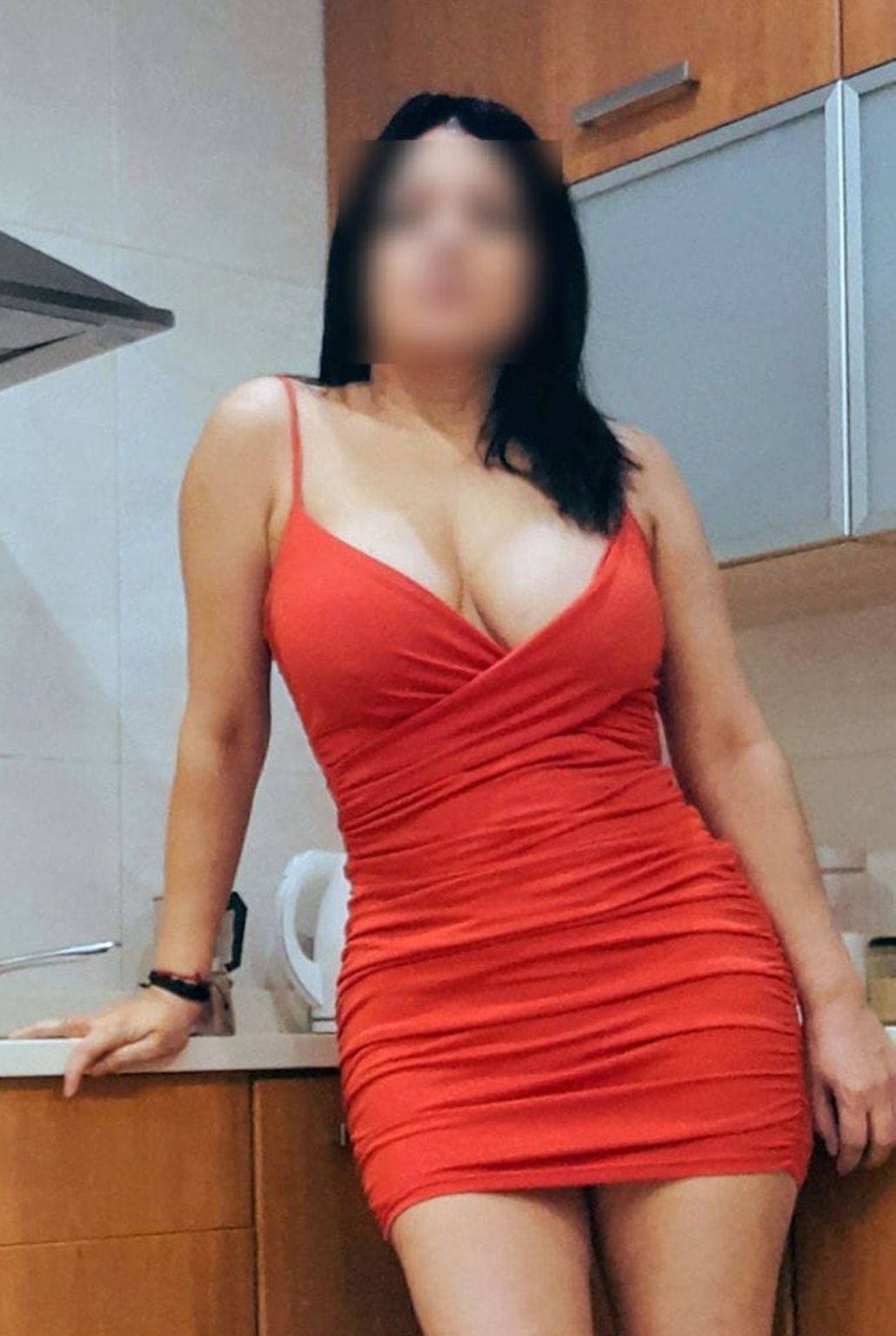 631765785|ANA|Puta