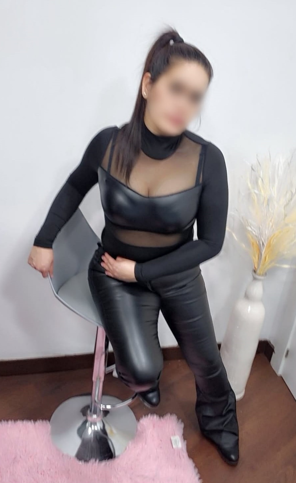 610644562|CAMILA|Escort