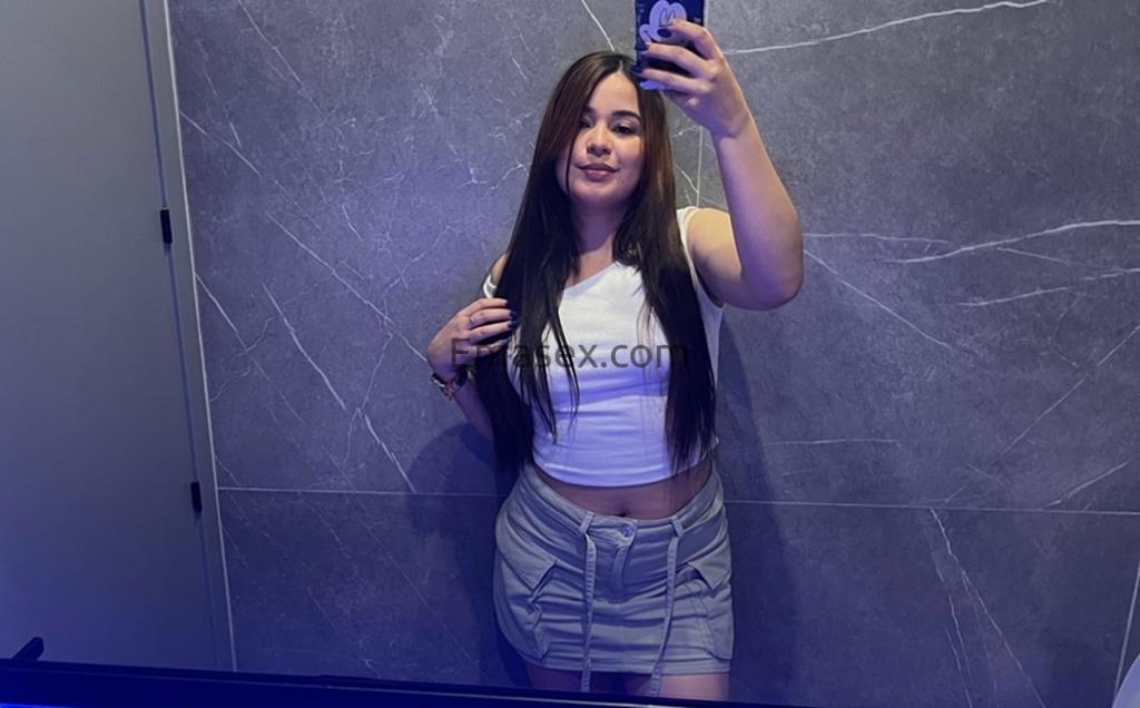  DANIELA