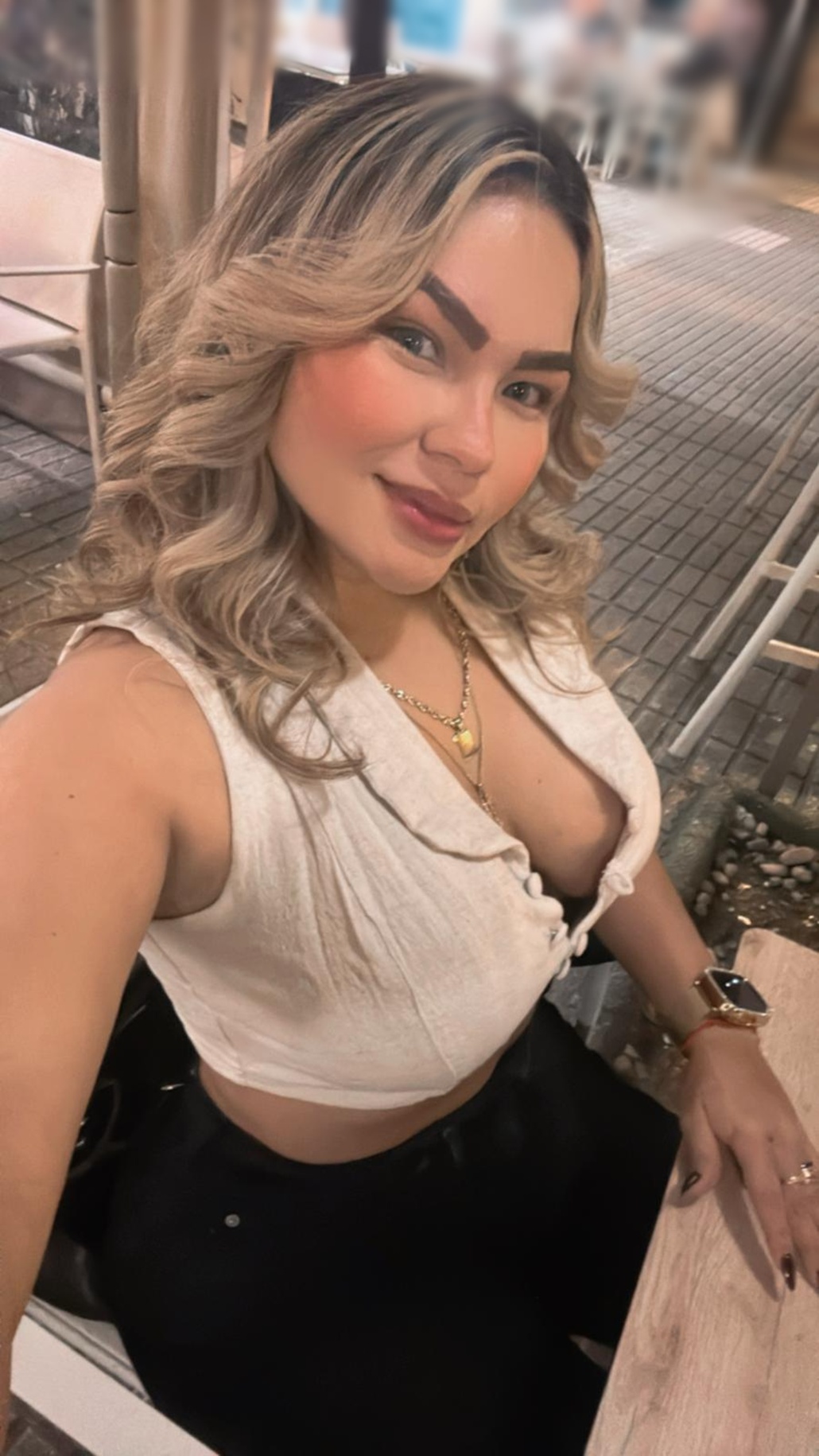 gallery-photo