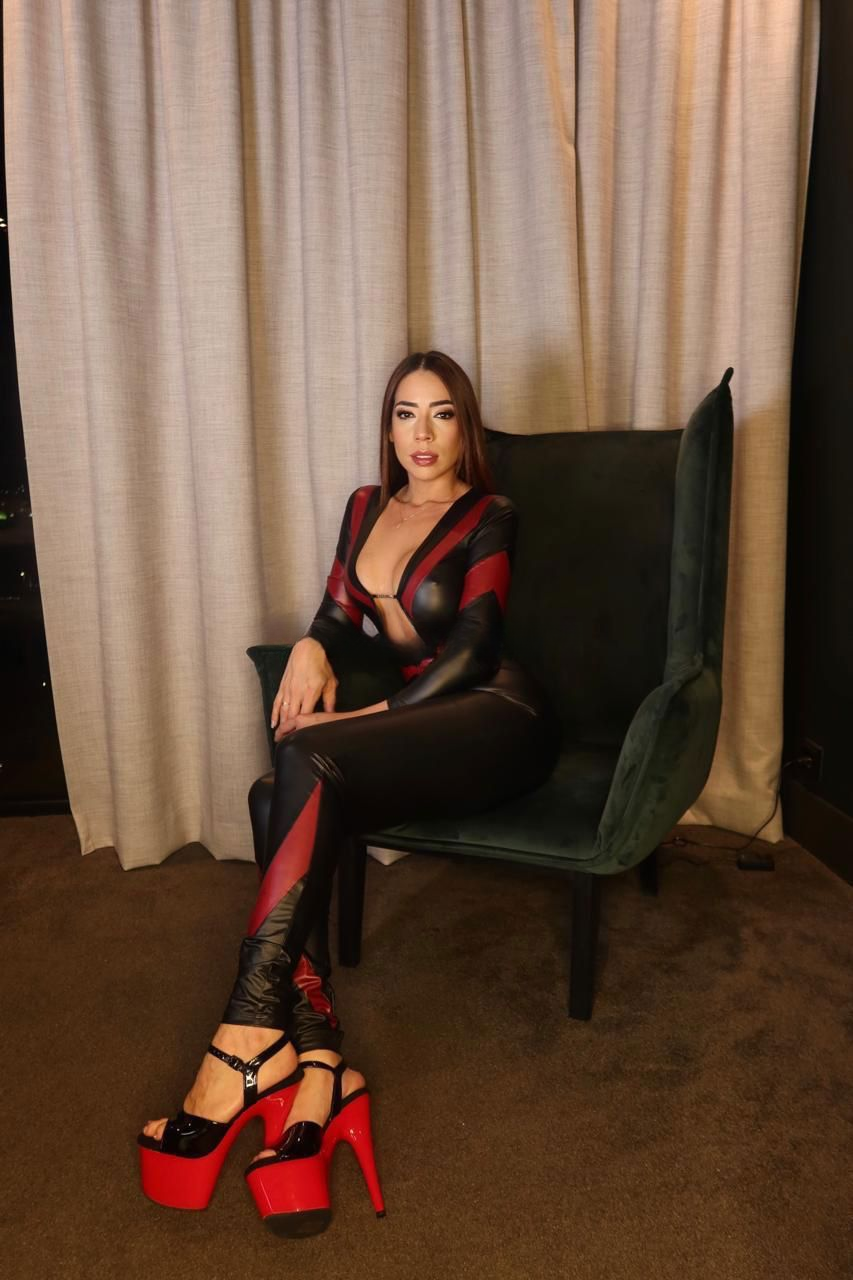 611264272|RENATA|Chica