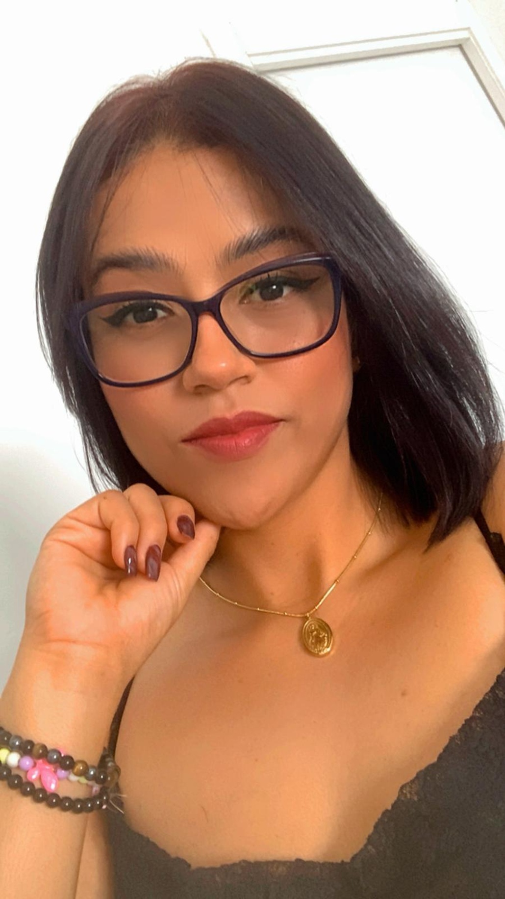 614272073|CRISTAL|Chica