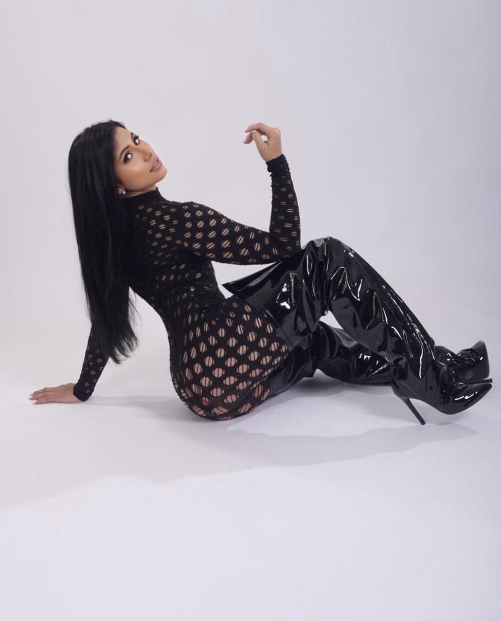 614712352|ISABELLA|Chica