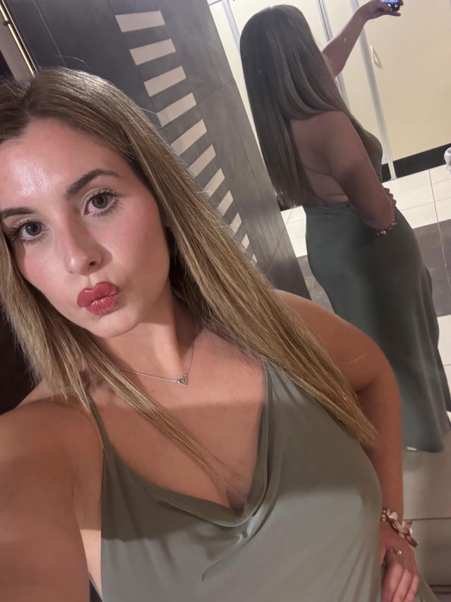 613335902|NATALIA|Chica