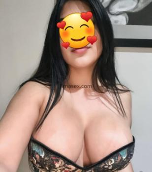 621072485