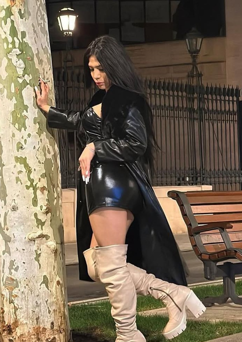 637536465 | VICTORIA | Transexual