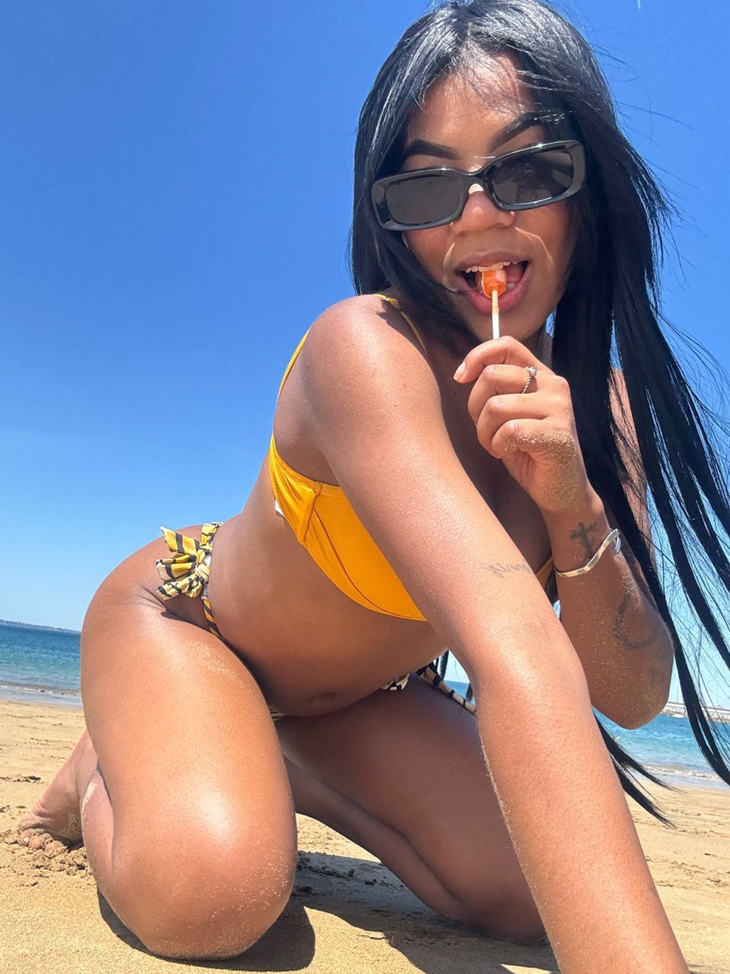 647347844|VALENTINA|Chica