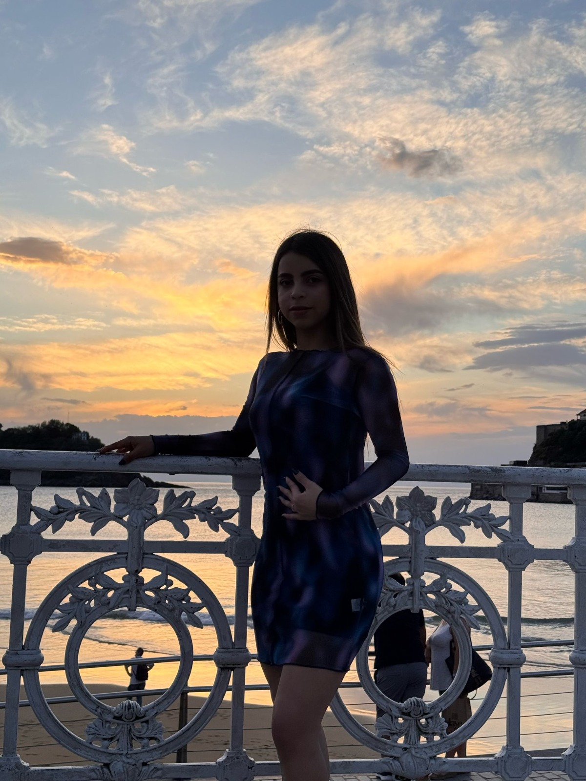 631925175|LAURA|Chica