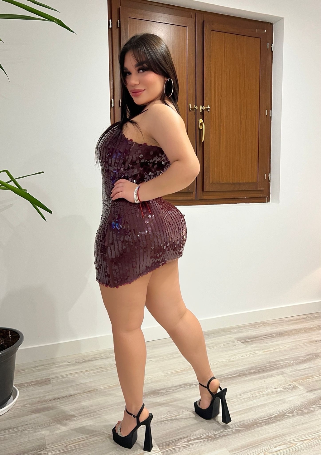 675797030|YUVANNA|Chica