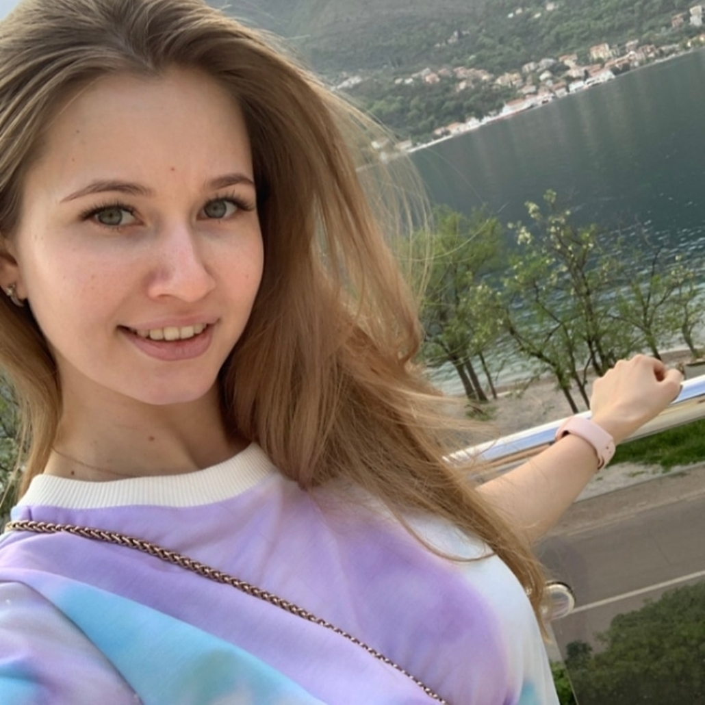 613660724|CLARA|Chica