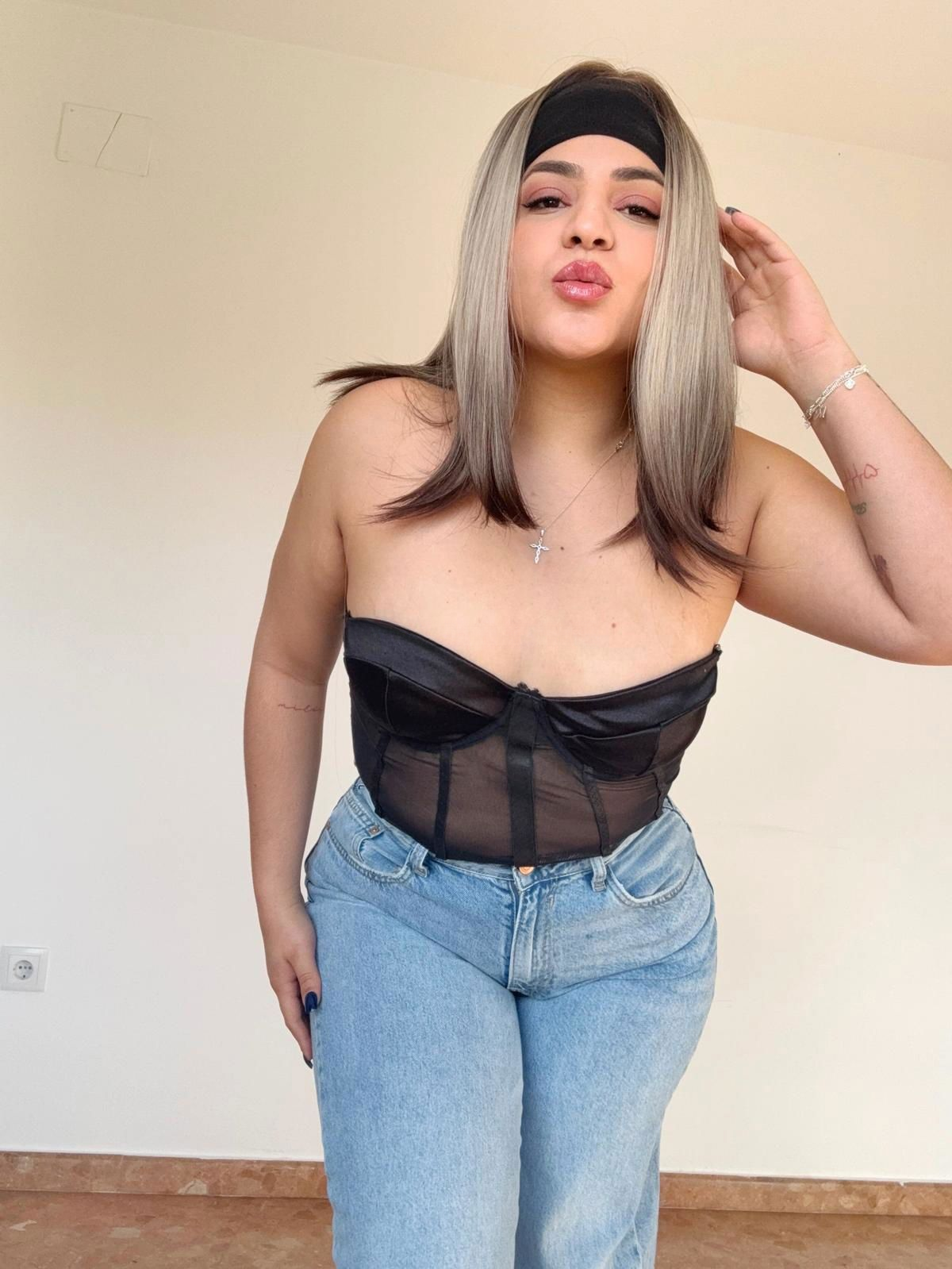 602410536|ALEXANDRA|Chica