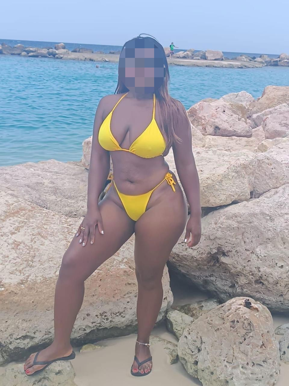 633579880|MARCELA|Chica