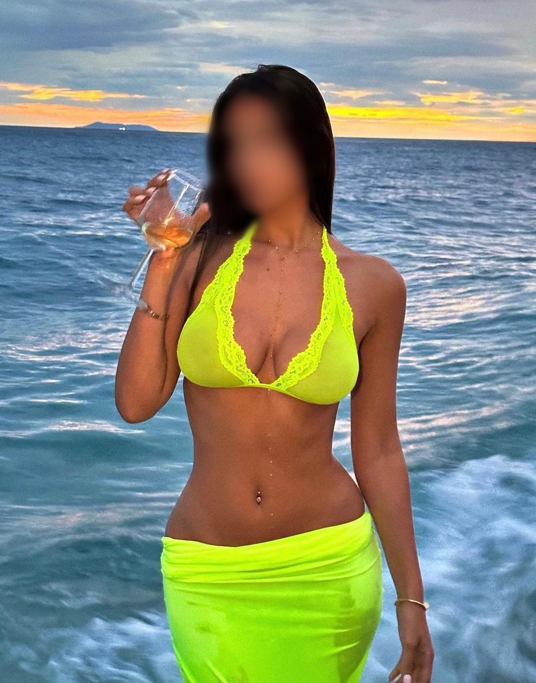 632766973|TRIANA|Chica