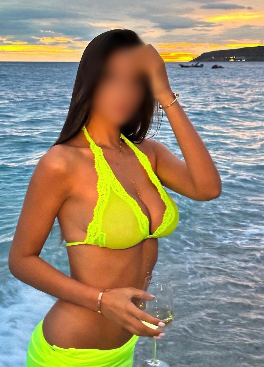 632766973|TRIANA|Chica