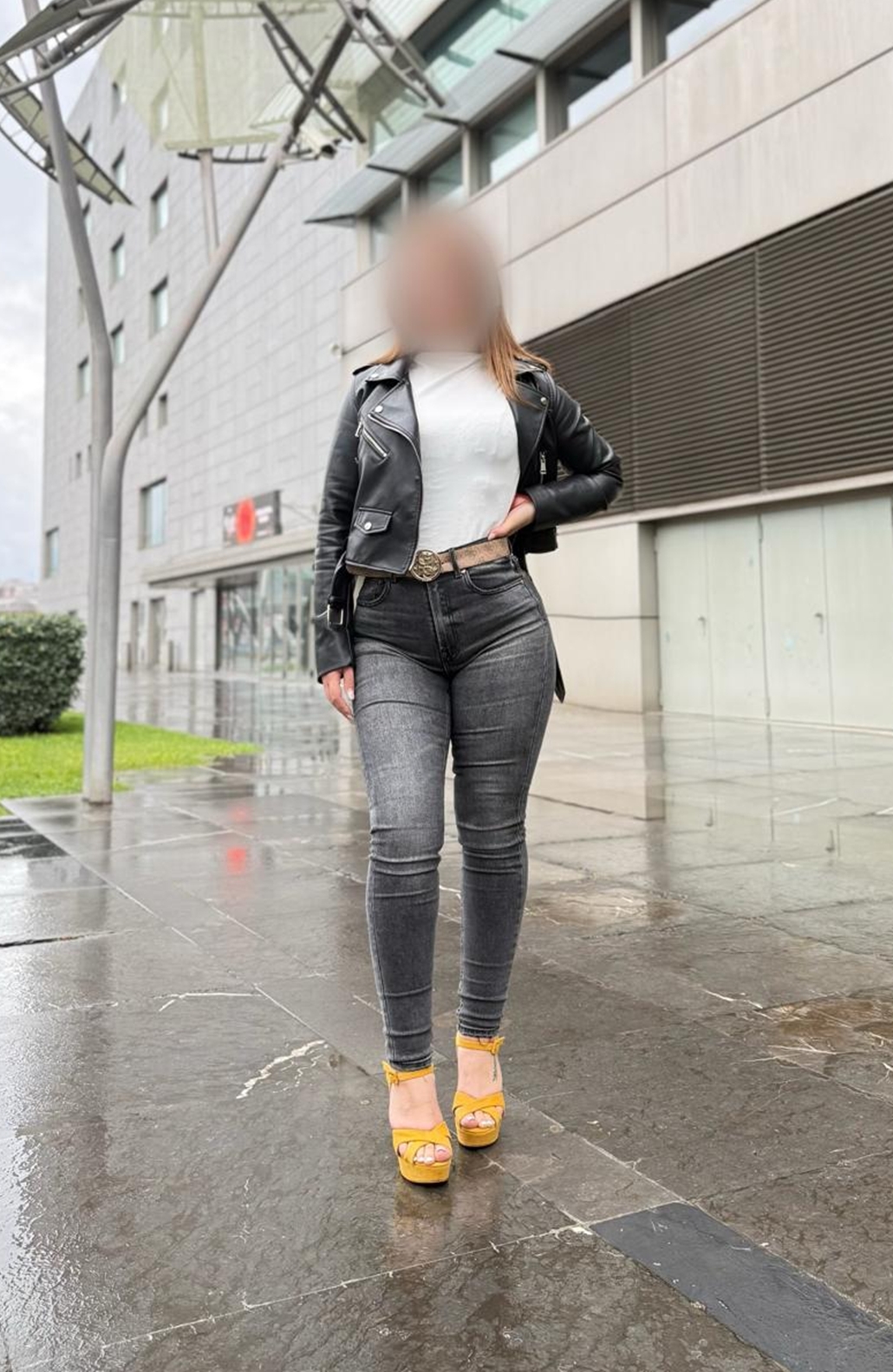 gallery-photo