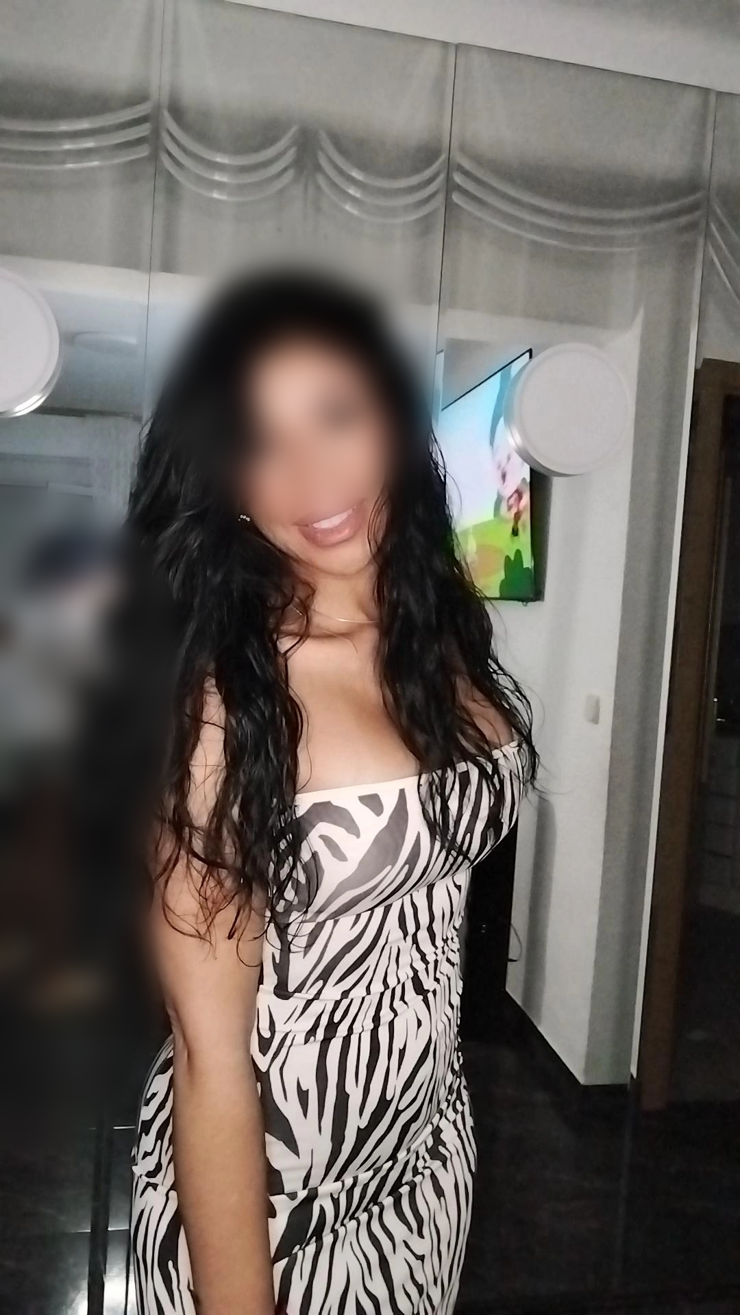 612402077|BEATRIZ|Chica