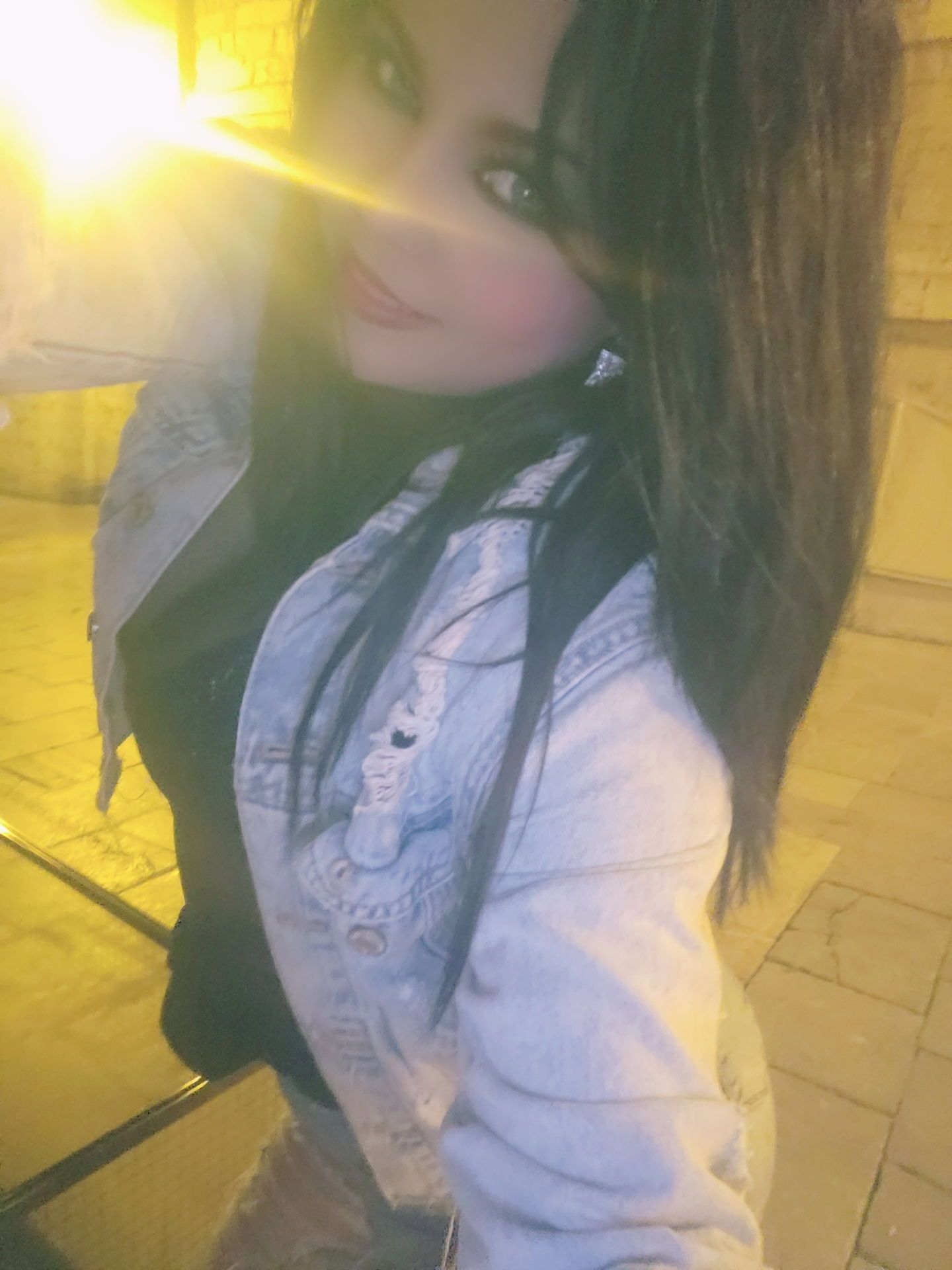 662567868|CRISTAL|Chica