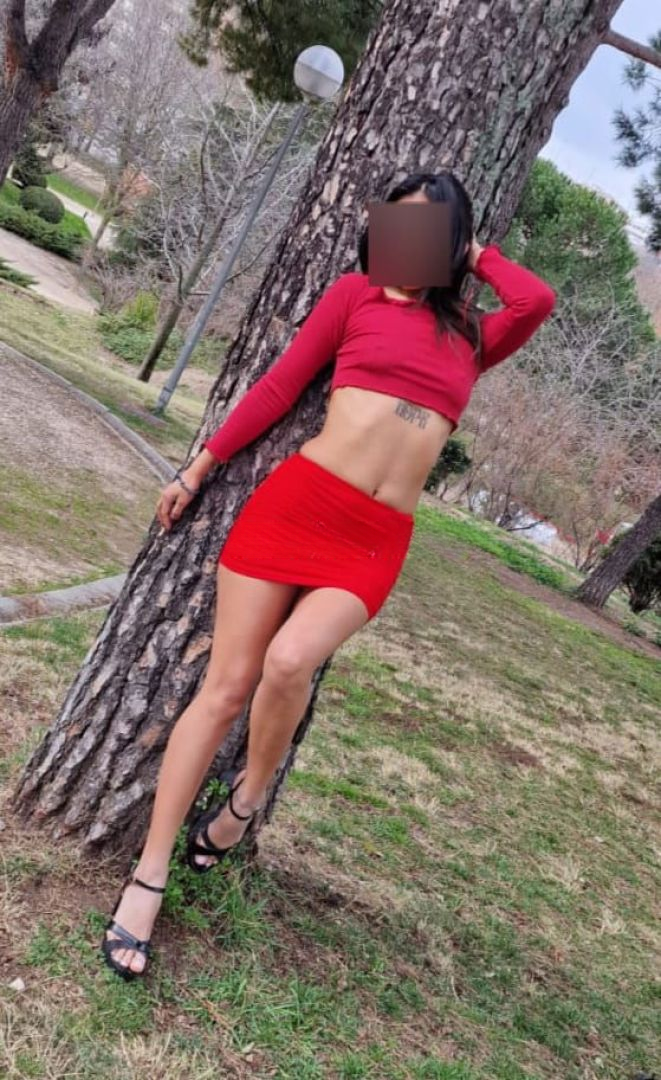 611230661|LAURA|Chica